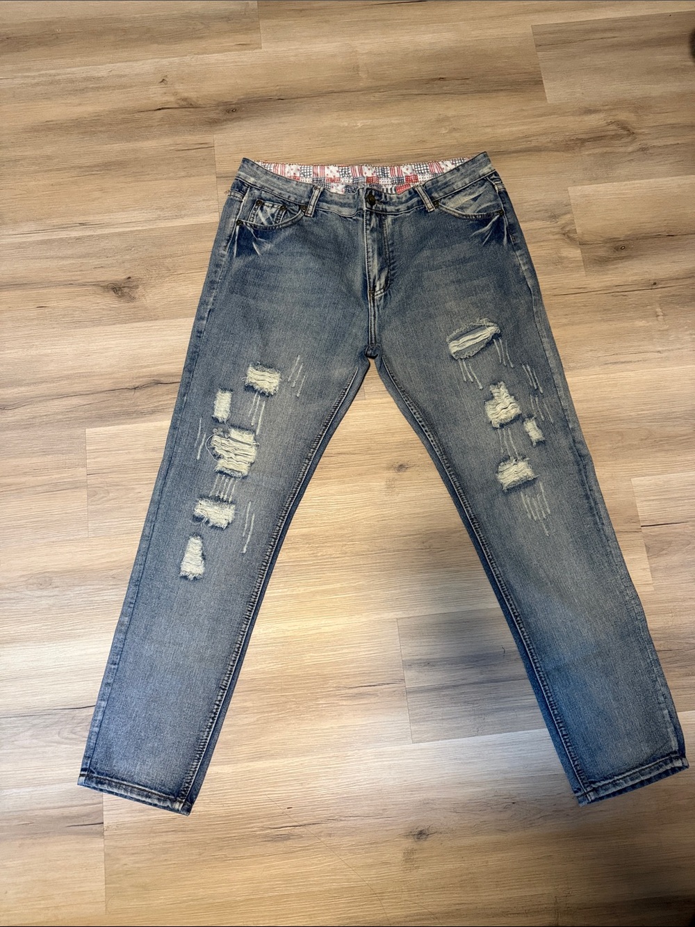 Men's Distressed Blue Denim Jeans